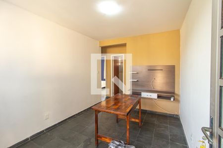 Sala de apartamento para alugar com 2 quartos, 50m² em Campo Grande, Rio de Janeiro
