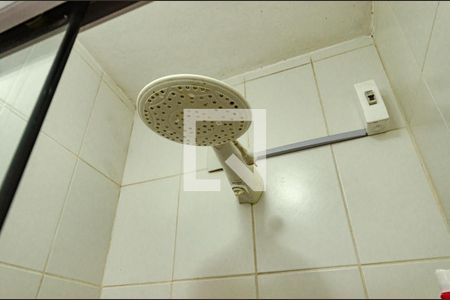 Casa para alugar com 349m², 4 quartos e 1 vagaChuveiro