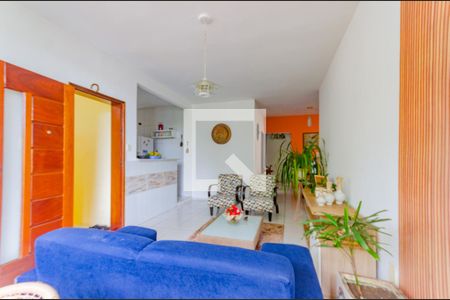 Sala de Estar de casa para alugar com 4 quartos, 349m² em Liberdade, Salvador