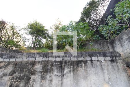 Casa à venda com 489m², 3 quartos e 3 vagas Casa à venda com 489m², 3 quartos e 3 vagasQuintal