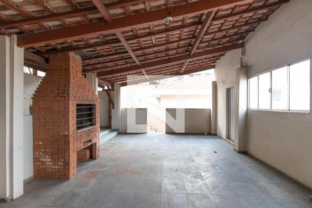 Casa à venda com 489m², 3 quartos e 3 vagas Casa à venda com 489m², 3 quartos e 3 vagasÁrea comum - Churrasqueira