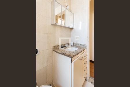 Apartamento para alugar com 62m², 2 quartos e 1 vagaBanheiro