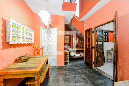 Casa à venda com 304m², 3 quartos e 2 vagasCozinha 2