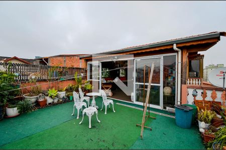 Casa à venda com 304m², 3 quartos e 2 vagasVaranda 