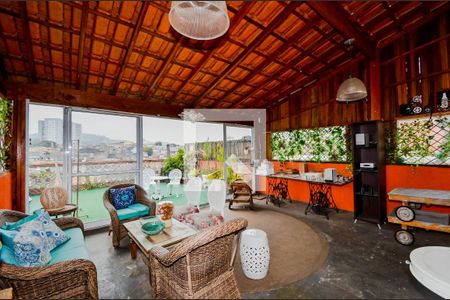 Casa à venda com 304m², 3 quartos e 2 vagasVaranda 