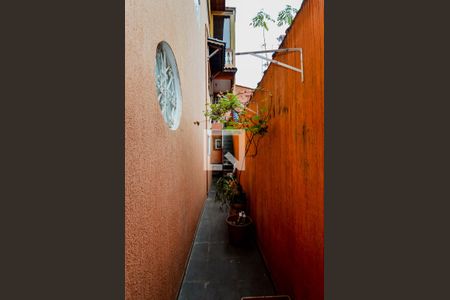 Casa à venda com 304m², 3 quartos e 2 vagasCorredor Lateral