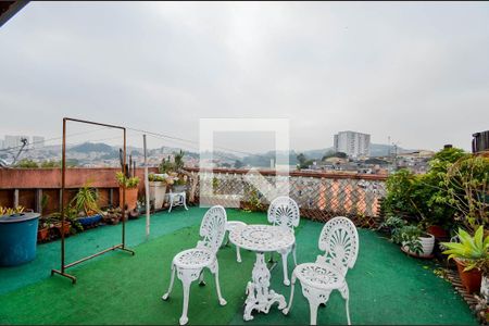 Casa à venda com 304m², 3 quartos e 2 vagasVaranda 