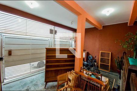 Casa à venda com 304m², 3 quartos e 2 vagasGaragem