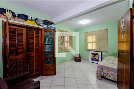 Casa à venda com 304m², 3 quartos e 2 vagasQuarto 2