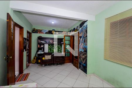 Casa à venda com 304m², 3 quartos e 2 vagasQuarto 2