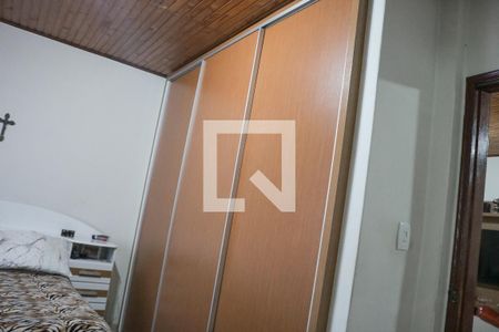 Casa à venda com 124m², 5 quartos e 2 vagasSuíte 2