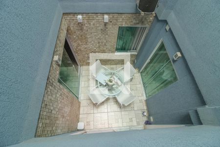 Casa de condomínio à venda com 308m², 6 quartos e 2 vagas Casa de condomínio à venda com 308m², 6 quartos e 2 vagasVista do Corredor