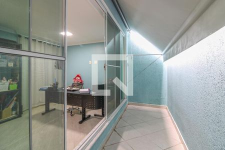 Casa de condomínio à venda com 308m², 6 quartos e 2 vagas Casa de condomínio à venda com 308m², 6 quartos e 2 vagasQuarto 1 - Área externa