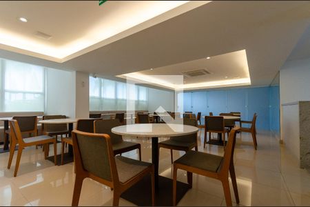 Apartamento para alugar com 57m², 1 quarto e 1 vaga Apartamento para alugar com 57m², 1 quarto e 1 vagaÁrea comum - Salão de festas