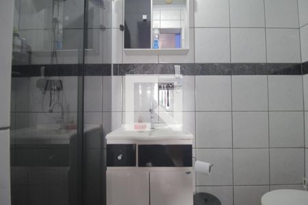 Casa à venda com 80m², 2 quartos e 1 vagaBanheiro 1