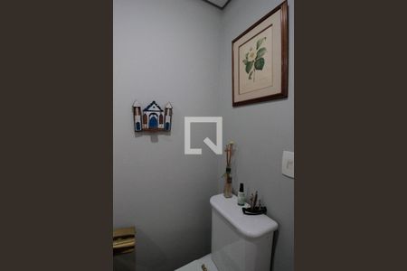 Apartamento à venda com 267m², 4 quartos e 4 vagas Apartamento à venda com 267m², 4 quartos e 4 vagasLavabo