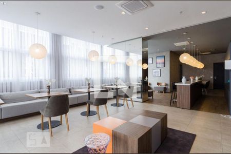 Apartamento para alugar com 42m², 1 quarto e 1 vaga Apartamento para alugar com 42m², 1 quarto e 1 vagaÁrea comum - Salão de Festas