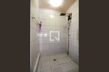 Banheiro 1 de casa para alugar com 4 quartos, 200m² em Santa Tereza, Porto Alegre
