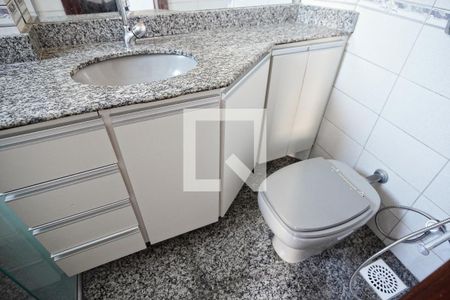 Banheiro de apartamento para alugar com 3 quartos, 95m² em Nova Granada, Belo Horizonte