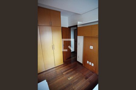 Apartamento para alugar com 95m², 3 quartos e 2 vagas Apartamento para alugar com 95m², 3 quartos e 2 vagasQuarto 3