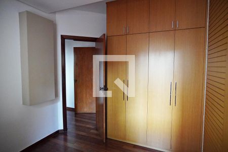 Apartamento para alugar com 95m², 3 quartos e 2 vagas Apartamento para alugar com 95m², 3 quartos e 2 vagasQuarto 2