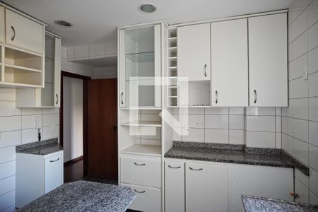 Apartamento para alugar com 95m², 3 quartos e 2 vagas Apartamento para alugar com 95m², 3 quartos e 2 vagasCozinha