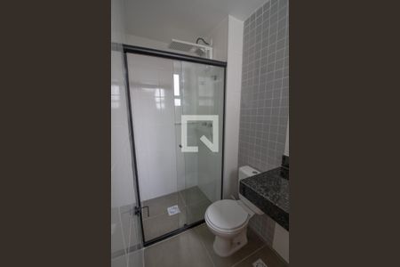 Apartamento à venda com 67m², 2 quartos e 2 vagas Apartamento à venda com 67m², 2 quartos e 2 vagasBanheiro da Suíte