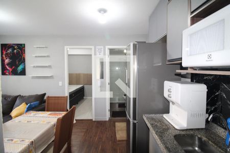 Sala / Cozinha de apartamento para alugar com 2 quartos, 37m² em Parada Inglesa, São Paulo