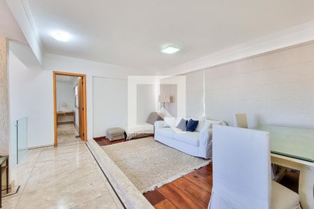 Sala de TV de apartamento para alugar com 4 quartos, 242m² em Parque Residencial Aquarius, São José dos Campos