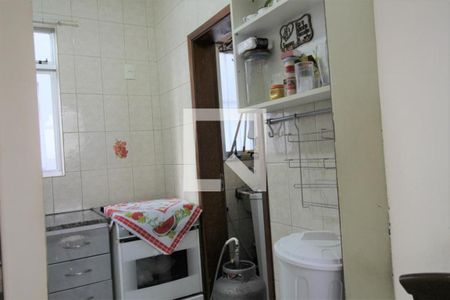 Cozinha de apartamento à venda com 2 quartos, 55m² em Santa Branca, Belo Horizonte