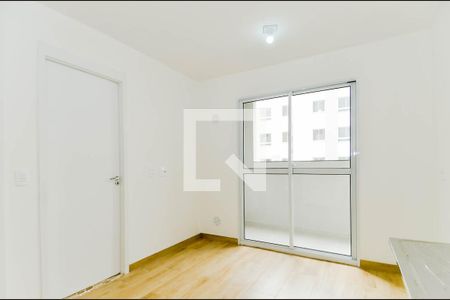 Sala/Cozinha de apartamento para alugar com 1 quarto, 29m² em Vila das Bandeiras, Guarulhos