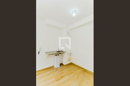 Sala/Cozinha de apartamento para alugar com 1 quarto, 29m² em Vila das Bandeiras, Guarulhos