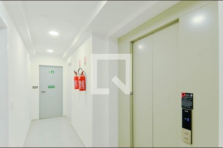 Apartamento para alugar com 29m², 1 quarto e sem vaga Apartamento para alugar com 29m², 1 quarto e sem vagaHall de Entrada