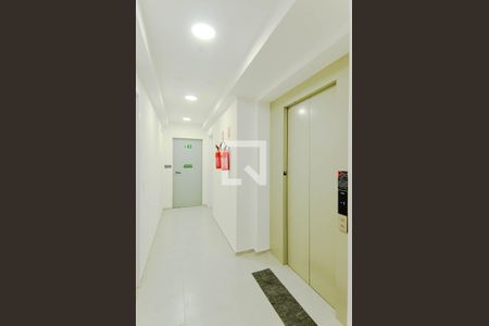 Apartamento para alugar com 29m², 1 quarto e sem vaga Apartamento para alugar com 29m², 1 quarto e sem vagaHall de Entrada