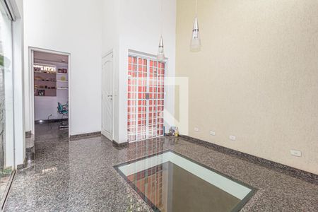 Casa à venda com 400m², 8 quartos e 6 vagas Casa à venda com 400m², 8 quartos e 6 vagasSala