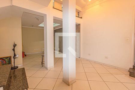 Casa à venda com 400m², 8 quartos e 6 vagas Casa à venda com 400m², 8 quartos e 6 vagasSala