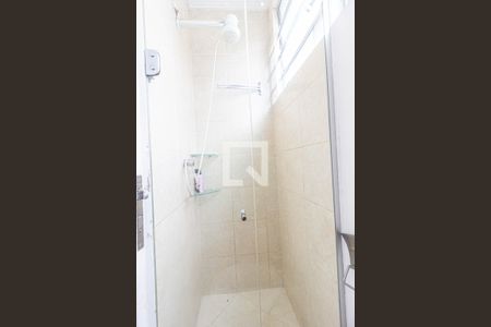 Casa à venda com 400m², 8 quartos e 6 vagas Casa à venda com 400m², 8 quartos e 6 vagasBanheiro da Suíte