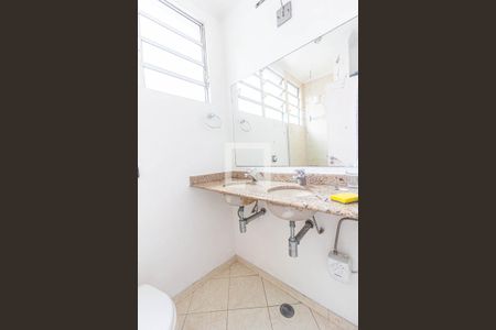 Casa à venda com 400m², 8 quartos e 6 vagas Casa à venda com 400m², 8 quartos e 6 vagasBanheiro da Suíte