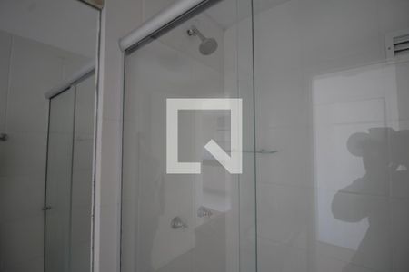 Banheiro de apartamento para alugar com 1 quarto, 50m² em Igara, Canoas