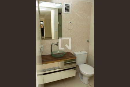 Apartamento à venda com 70m², 2 quartos e 1 vaga Apartamento à venda com 70m², 2 quartos e 1 vagaBanheiro
