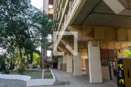 Apartamento à venda com 70m², 2 quartos e 1 vaga Apartamento à venda com 70m², 2 quartos e 1 vagaFachada