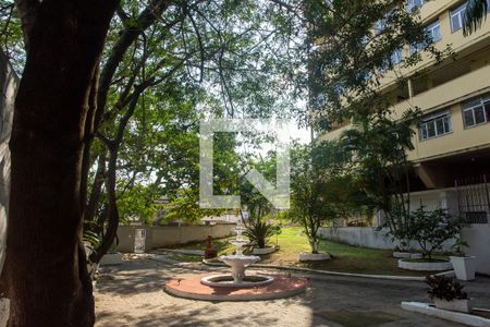 Apartamento à venda com 70m², 2 quartos e 1 vaga Apartamento à venda com 70m², 2 quartos e 1 vagaFachada