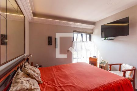 Casa à venda com 249m², 4 quartos e 3 vagasQuarto 1 - Suíte