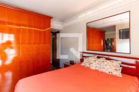 Casa à venda com 249m², 4 quartos e 3 vagasQuarto 1 - Suíte