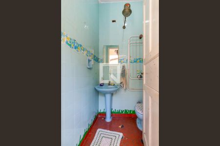 Casa à venda com 249m², 4 quartos e 3 vagasBanheiro de serviço