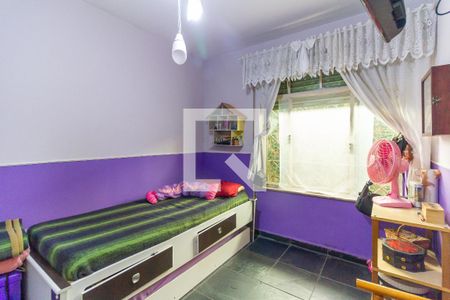 Casa à venda com 249m², 4 quartos e 3 vagasQuarto 2 - Suíte