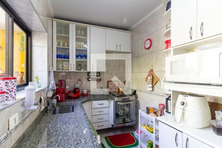 Casa à venda com 249m², 4 quartos e 3 vagasCozinha