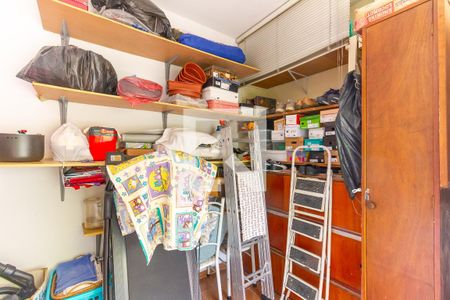 Casa à venda com 249m², 4 quartos e 3 vagasLavanderia