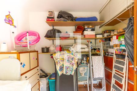 Casa à venda com 249m², 4 quartos e 3 vagasLavanderia