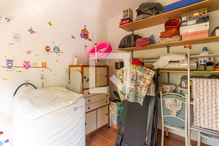 Casa à venda com 249m², 4 quartos e 3 vagasLavanderia